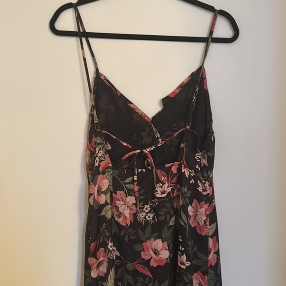 Dress Forum Los Angeles floral dress - Picture 5 of 6